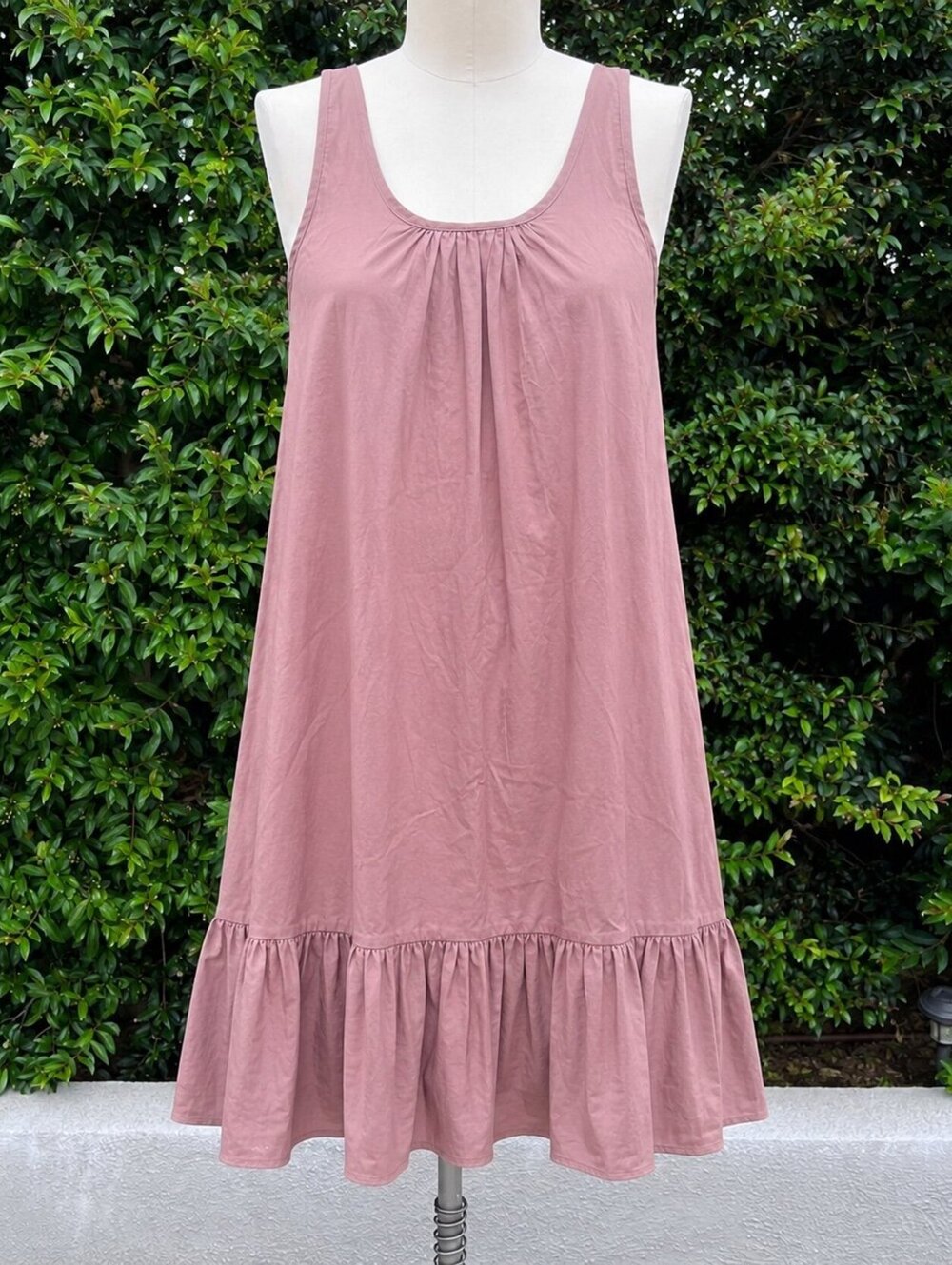 Ryu Sleeveless Ruffle Hem Dress Boho Fall Ruffle NWT Brown